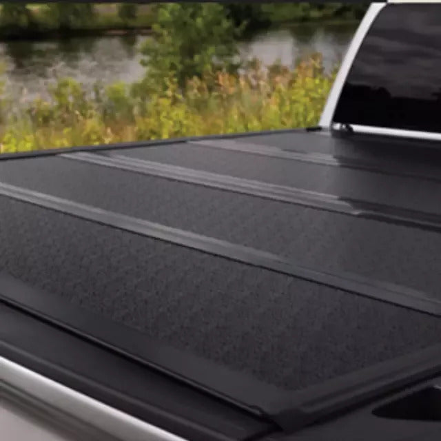 CHEV SILVERADO 2500 TRI FOLD HARD TONNEAU COVER 2021 - 2024