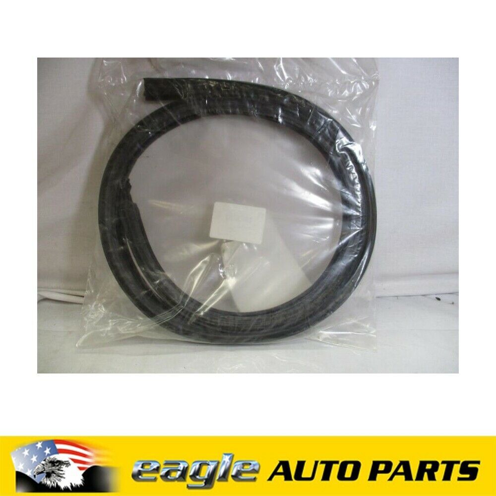 Genuine SAAB 9-5 1999 - 2010 4, 5 Door L/H Lower Sill Seal # 4697314