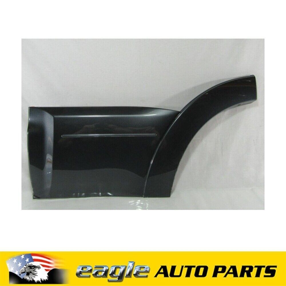 MITSUBISHI NS PAJERO LWB VR-X LEFT HAND REAR DOOR GARNISH 2006 - 2008