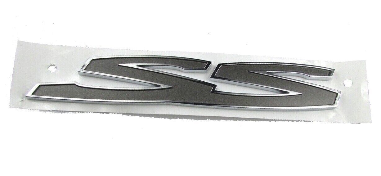 Holden Commodore VF SS SSV Redline Sedan ( SS ) Boot Lid Badge Emblem 92262035