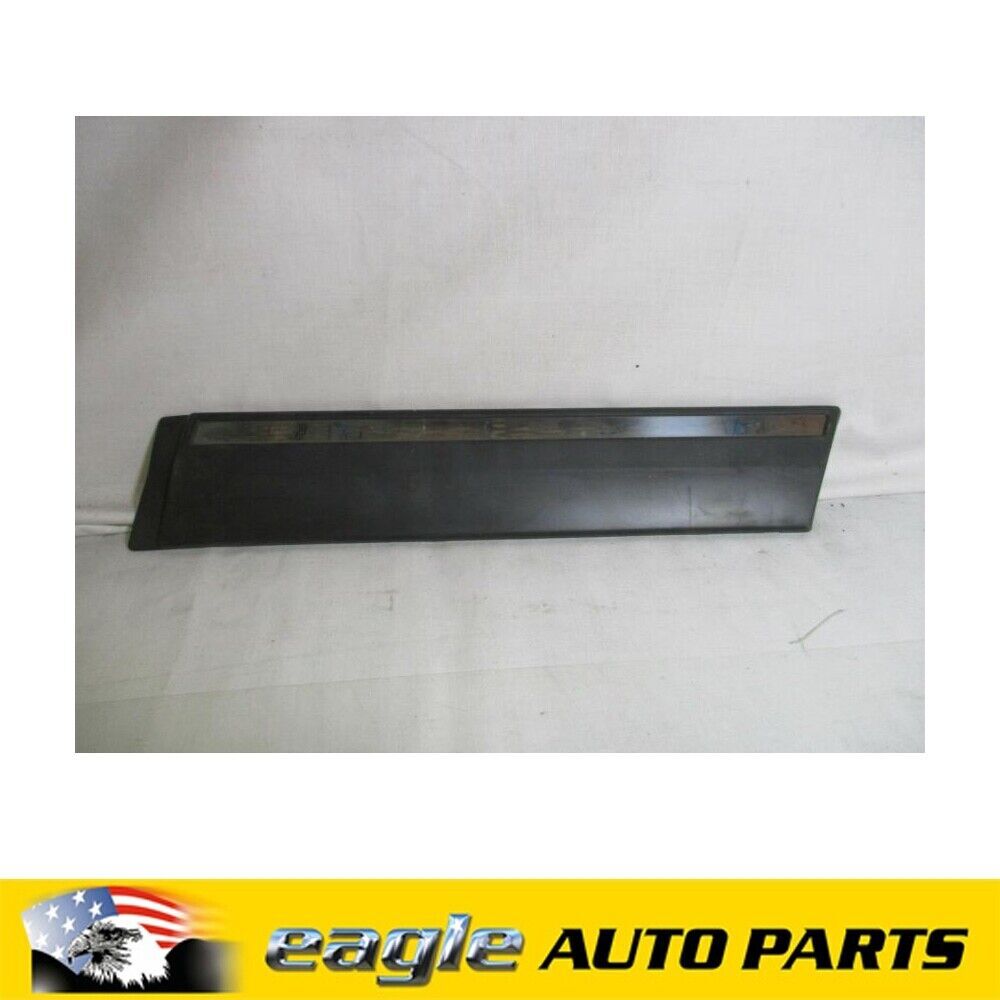 Genuine SAAB 9000 1985 - 1993 L/H Gaurd Front Decor Strip  # 9255266