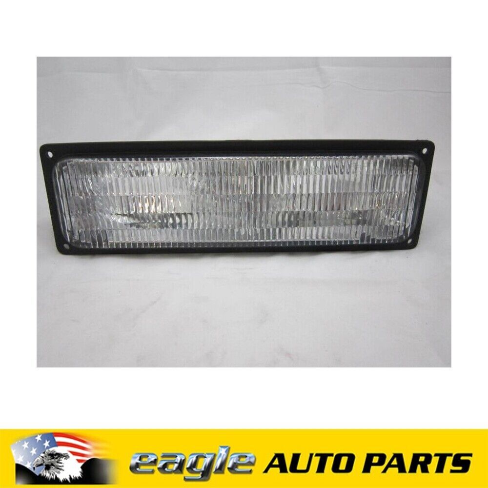 HOLDEN SUBURBAN K8 1998 1999 2000  FRONT PARK LIGHT R/H # 93235990