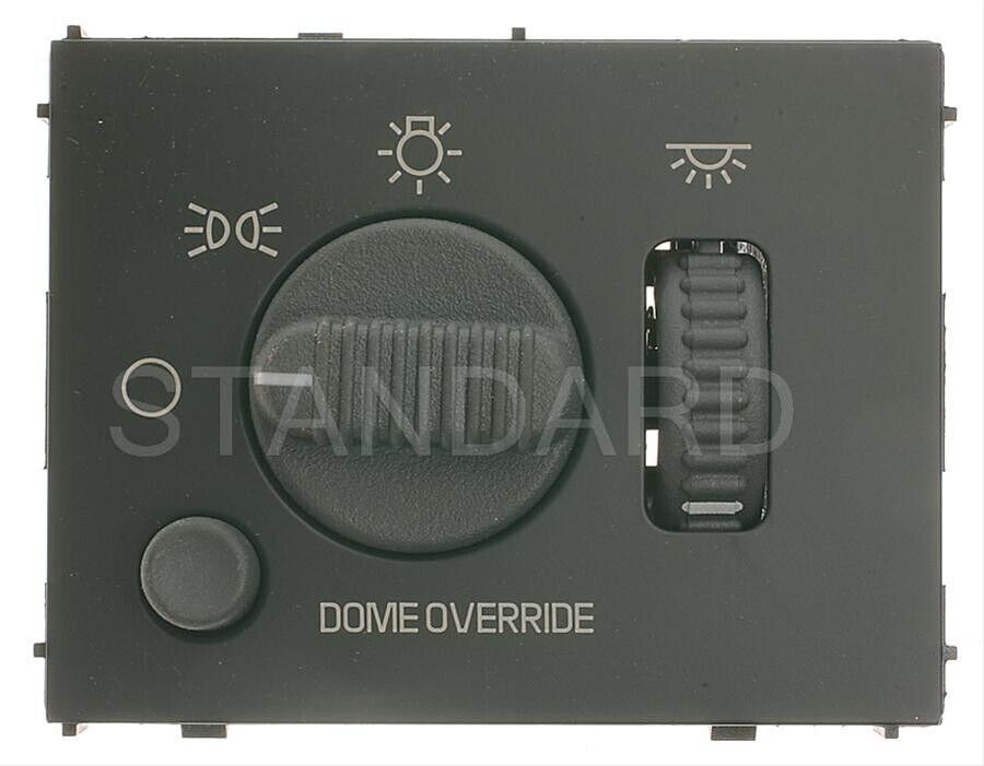 Standard Motor GM 99 - 02 Headlight Switch # DS968